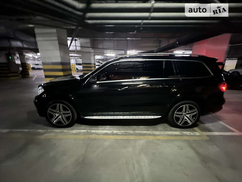 Позашляховик / Кросовер Mercedes-Benz GL-Class 2014 в Києві