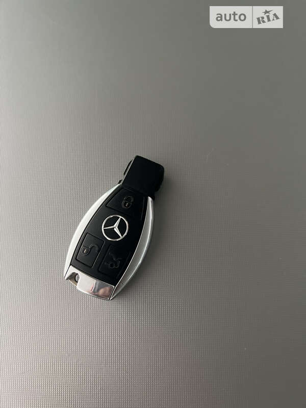 Внедорожник / Кроссовер Mercedes-Benz GL-Class 2014 в Киеве фото 30 Внедорожник / Кроссовер Mercedes-Benz GL-Class 2014 в Киеве