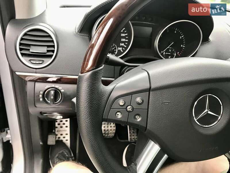 Внедорожник / Кроссовер Mercedes-Benz GL-Class 2008 в Обухове