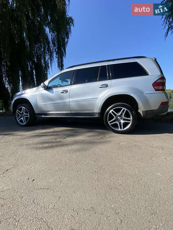 Внедорожник / Кроссовер Mercedes-Benz GL-Class 2006 в Ровно