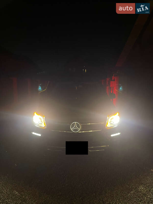 Позашляховик / Кросовер Mercedes-Benz GL-Class 2014 в Києві
