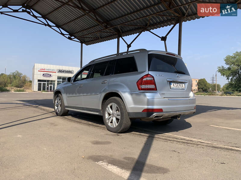 Позашляховик / Кросовер Mercedes-Benz GL-Class 2011 в Кривому Розі