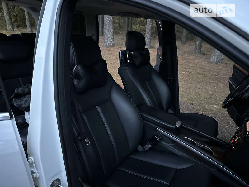 Внедорожник / Кроссовер Mercedes-Benz GL-Class 2010 в Костополе фото 11 Внедорожник / Кроссовер Mercedes-Benz GL-Class 2010 в Костополе