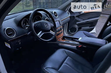 Внедорожник / Кроссовер Mercedes-Benz GL-Class 2010 в 