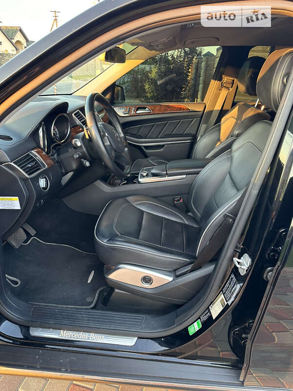 Позашляховик / Кросовер Mercedes-Benz GL-Class 2012 в Дніпрі
