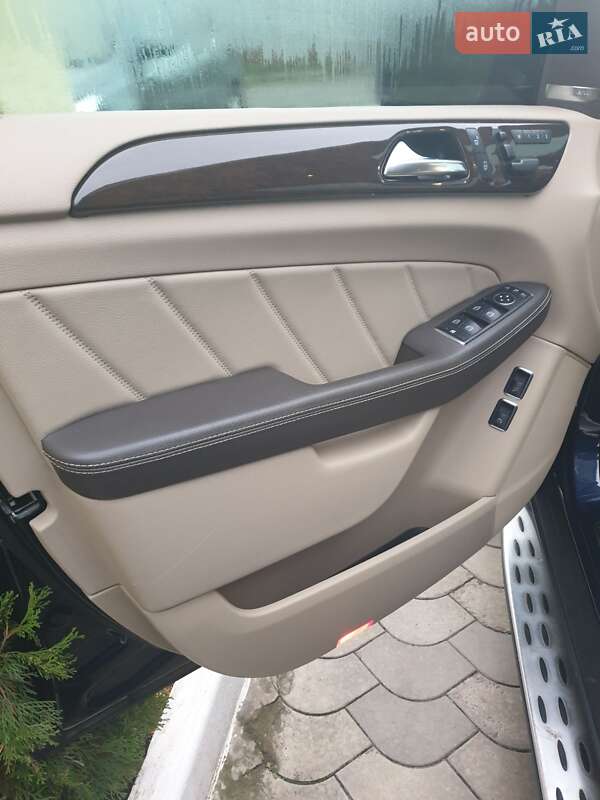 Позашляховик / Кросовер Mercedes-Benz GL-Class 2014 в Шостці