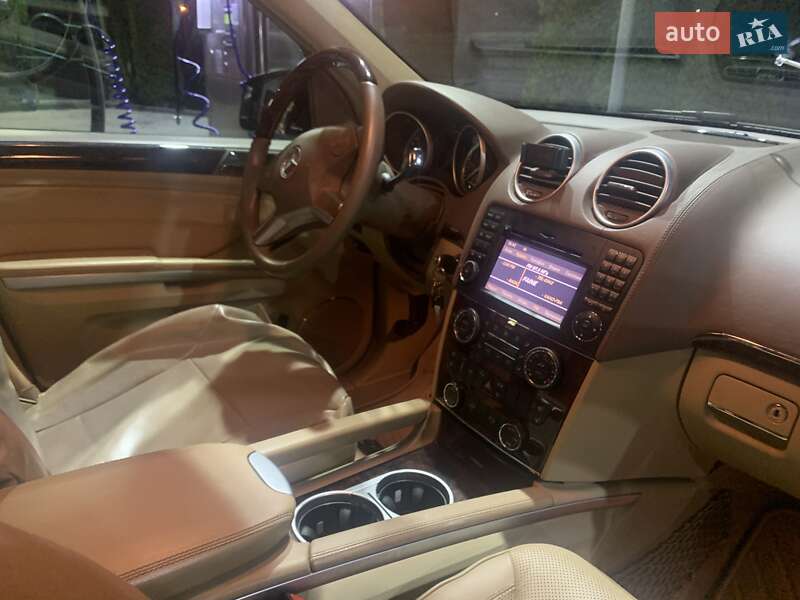Внедорожник / Кроссовер Mercedes-Benz GL-Class 2011 в Ивано-Франковске