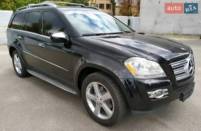 Mercedes-Benz GL-Class
