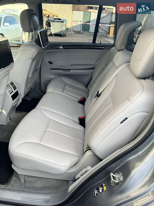 Внедорожник / Кроссовер Mercedes-Benz GL-Class 2012 в Киеве