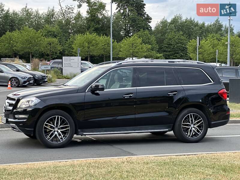 Позашляховик / Кросовер Mercedes-Benz GL-Class 2015 в Києві