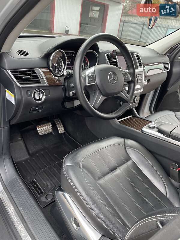 Внедорожник / Кроссовер Mercedes-Benz GL-Class 2012 в Хмельницком