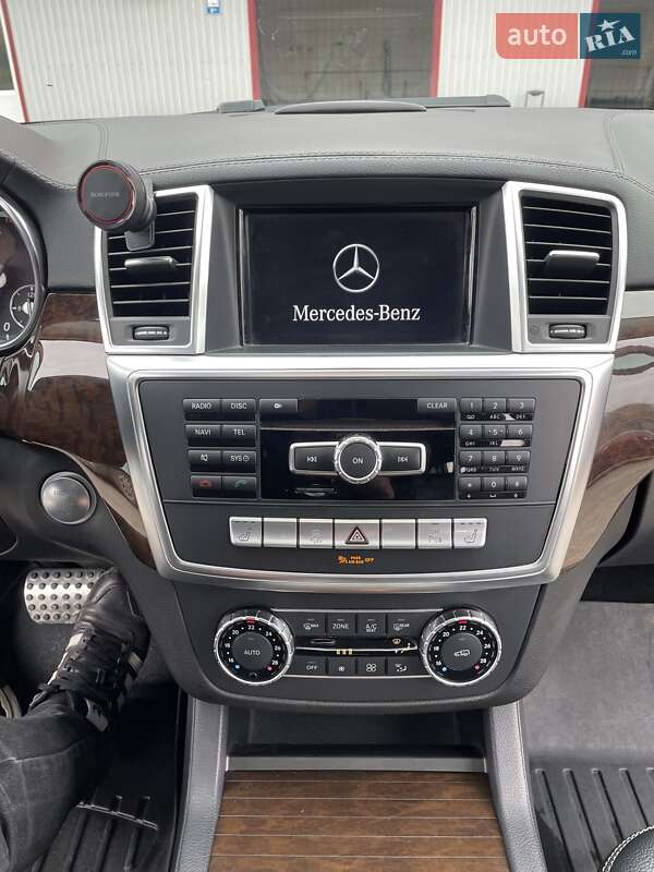 Внедорожник / Кроссовер Mercedes-Benz GL-Class 2012 в Хмельницком