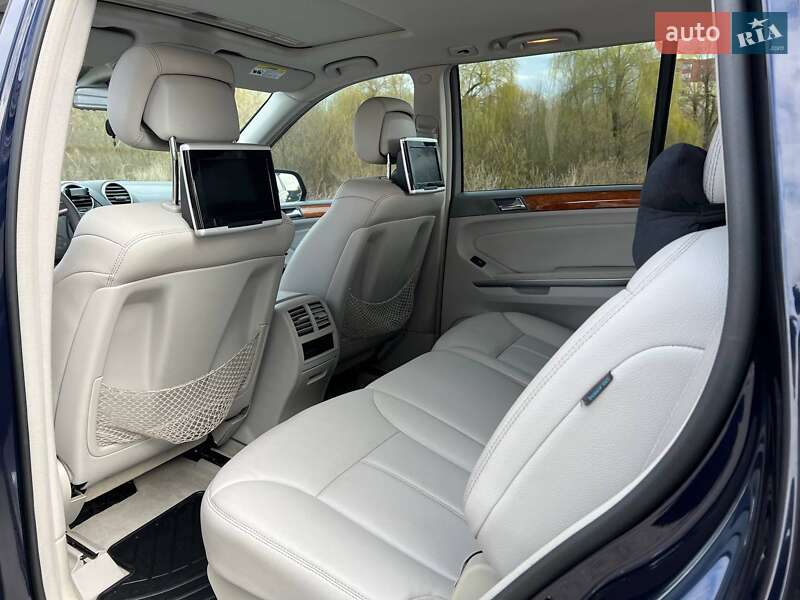 Внедорожник / Кроссовер Mercedes-Benz GL-Class 2009 в Луцке