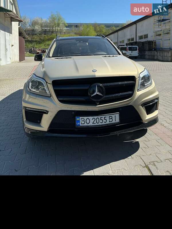 Позашляховик / Кросовер Mercedes-Benz GL-Class 2013 в 