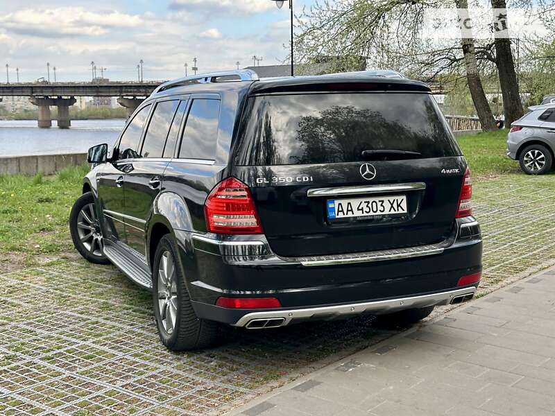 Позашляховик / Кросовер Mercedes-Benz GL-Class 2011 в Києві
