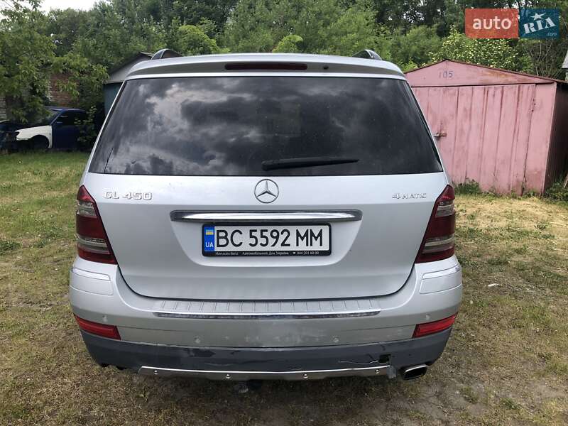 Внедорожник / Кроссовер Mercedes-Benz GL-Class 2007 в 