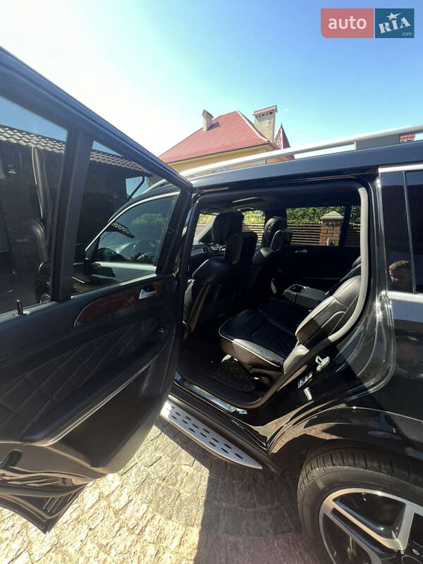 Позашляховик / Кросовер Mercedes-Benz GL-Class 2013 в Чернівцях