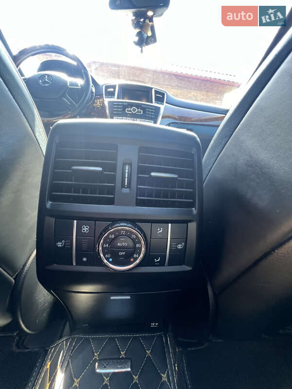 Позашляховик / Кросовер Mercedes-Benz GL-Class 2013 в Чернівцях
