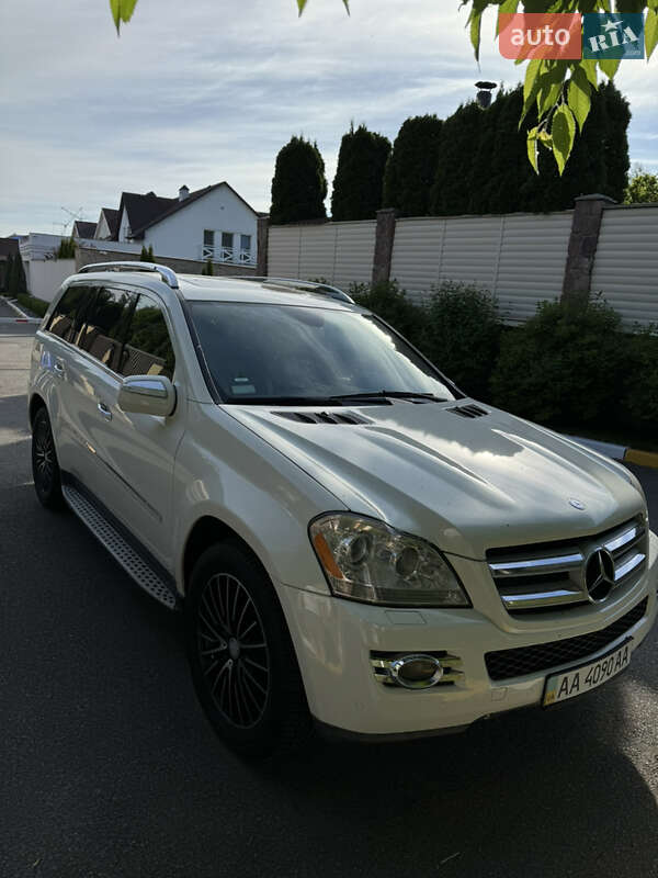 Mercedes-Benz GL-Class 2008