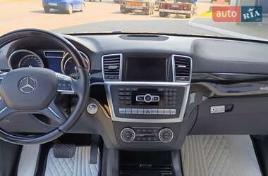 Позашляховик / Кросовер Mercedes-Benz GL-Class 2013 в 
