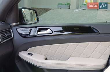 Позашляховик / Кросовер Mercedes-Benz GL-Class 2013 в 