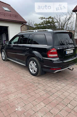 Позашляховик / Кросовер Mercedes-Benz GL-Class 2011 в Калуші