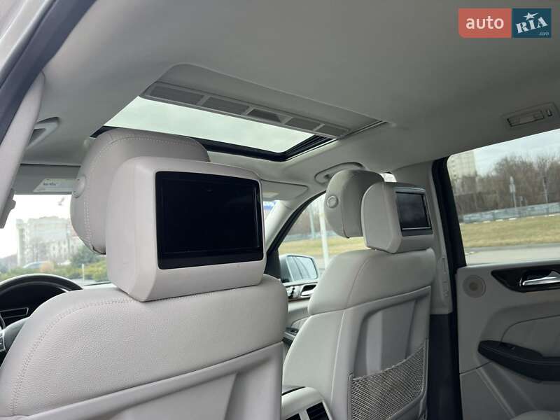 Позашляховик / Кросовер Mercedes-Benz GL-Class 2015 в Харкові