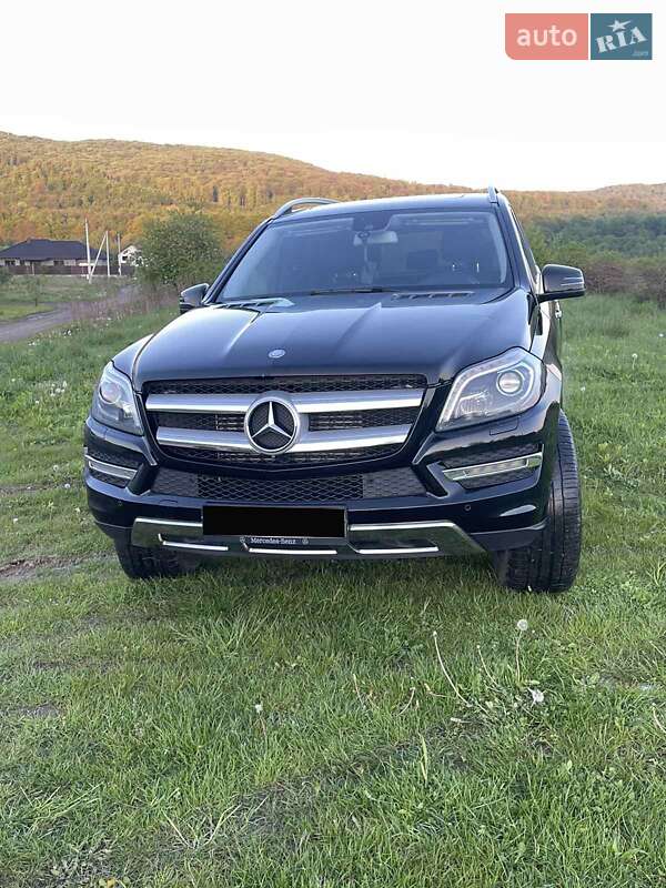 Позашляховик / Кросовер Mercedes-Benz GL-Class 2013 в 