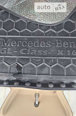 Внедорожник / Кроссовер Mercedes-Benz GL-Class 2010 в Ровно