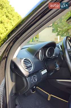 Внедорожник / Кроссовер Mercedes-Benz GL-Class 2010 в 