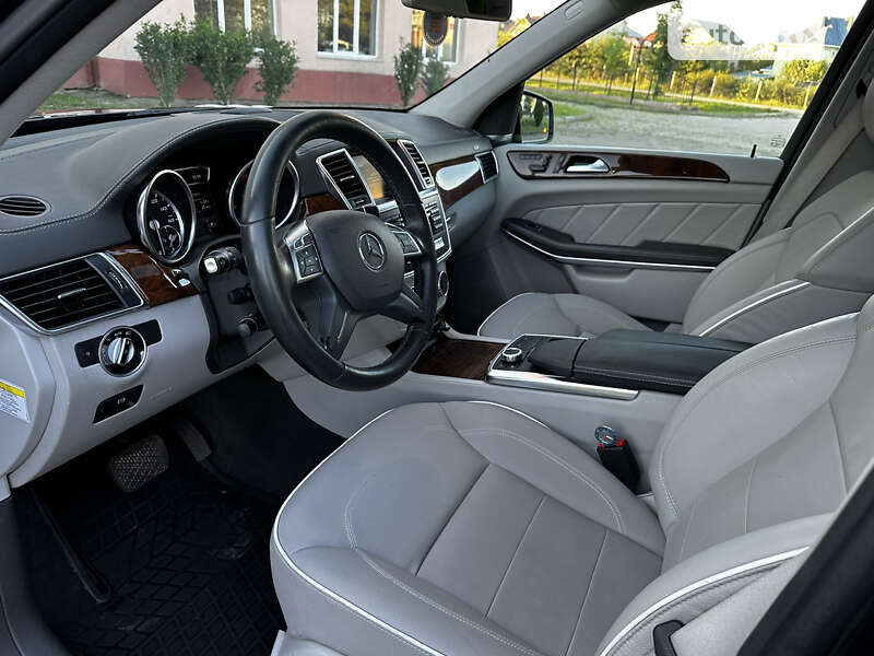 Внедорожник / Кроссовер Mercedes-Benz GL-Class 2013 в Черновцах