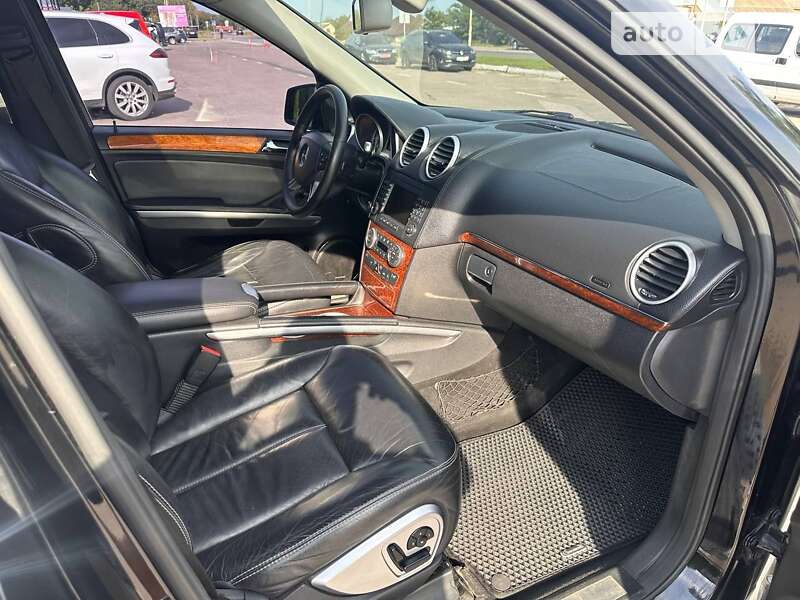 Позашляховик / Кросовер Mercedes-Benz GL-Class 2007 в Сарнах