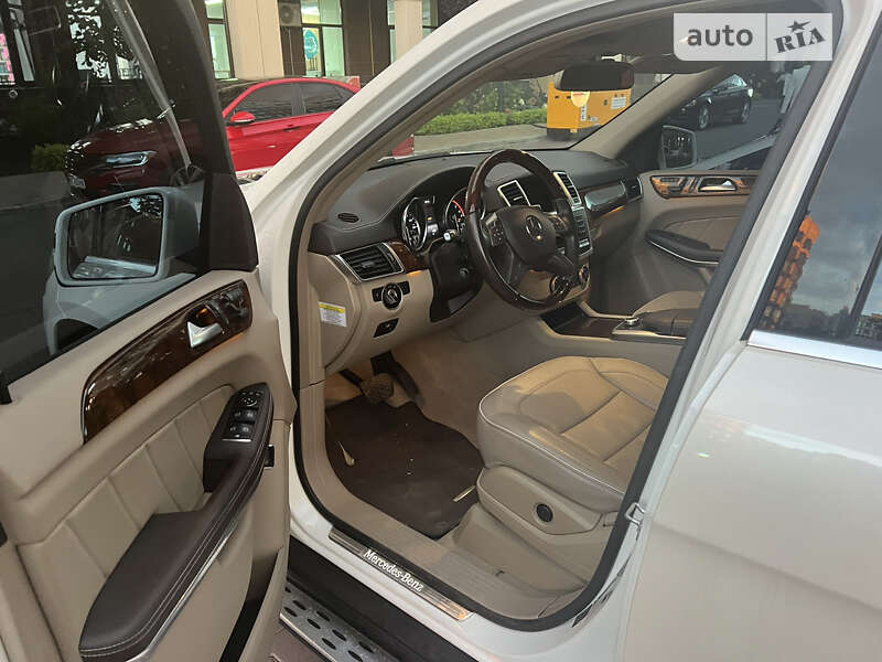 Позашляховик / Кросовер Mercedes-Benz GL-Class 2013 в Києві фото 20 Позашляховик / Кросовер Mercedes-Benz GL-Class 2013 в Києві