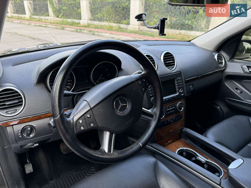 Позашляховик / Кросовер Mercedes-Benz GL-Class 2008 в Умані