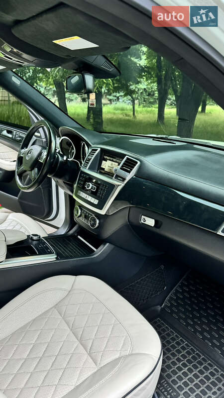 Внедорожник / Кроссовер Mercedes-Benz GL-Class 2015 в Кривом Роге