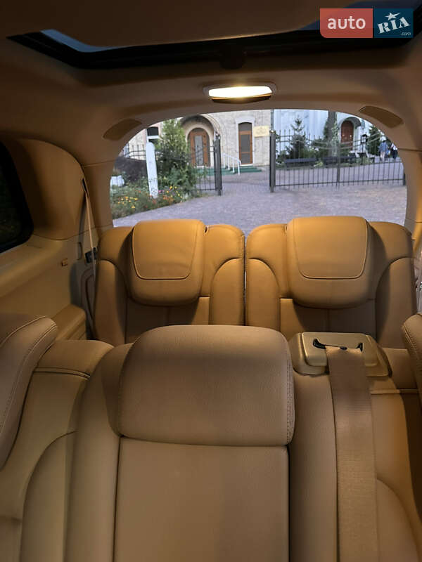 Внедорожник / Кроссовер Mercedes-Benz GL-Class 2012 в Киеве