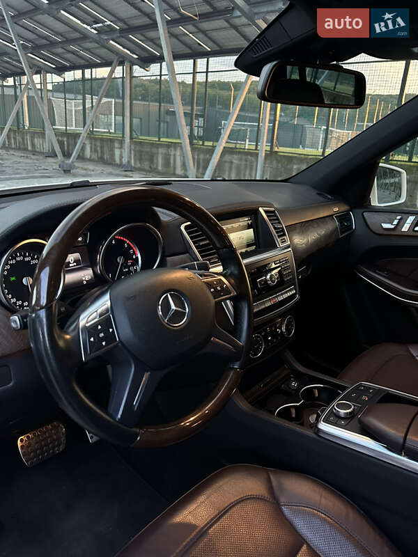 Внедорожник / Кроссовер Mercedes-Benz GL-Class 2013 в Львове фото 11 Внедорожник / Кроссовер Mercedes-Benz GL-Class 2013 в Львове