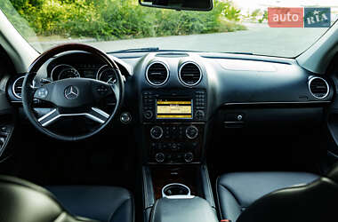 Внедорожник / Кроссовер Mercedes-Benz GL-Class 2011 в 