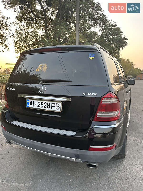 Внедорожник / Кроссовер Mercedes-Benz GL-Class 2007 в Вишневом