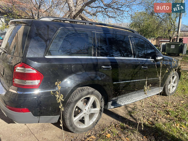 Внедорожник / Кроссовер Mercedes-Benz GL-Class 2007 в Черновцах