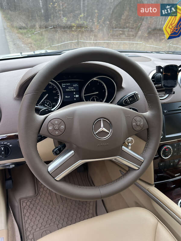 Позашляховик / Кросовер Mercedes-Benz GL-Class 2011 в Рівному
