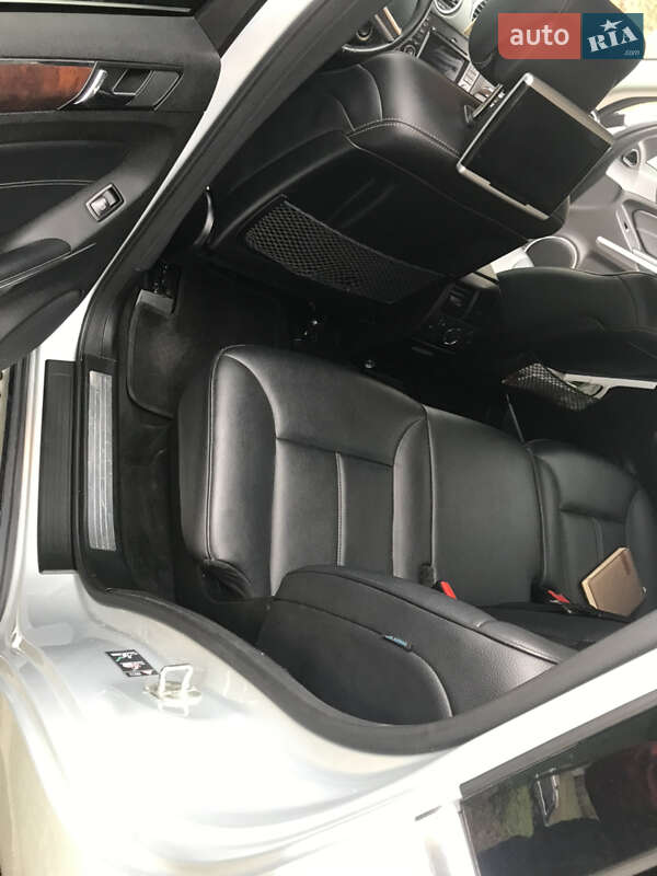 Внедорожник / Кроссовер Mercedes-Benz GL-Class 2010 в Ровно