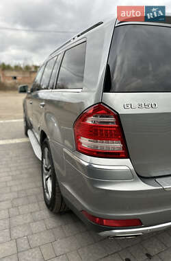 Внедорожник / Кроссовер Mercedes-Benz GL-Class 2011 в 