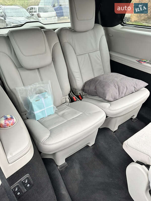 Внедорожник / Кроссовер Mercedes-Benz GL-Class 2011 в Вараше