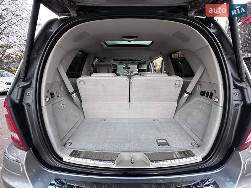 Внедорожник / Кроссовер Mercedes-Benz GL-Class 2010 в Киеве