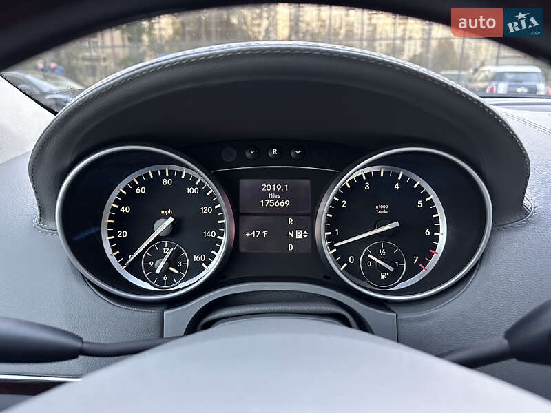 Внедорожник / Кроссовер Mercedes-Benz GL-Class 2010 в Киеве