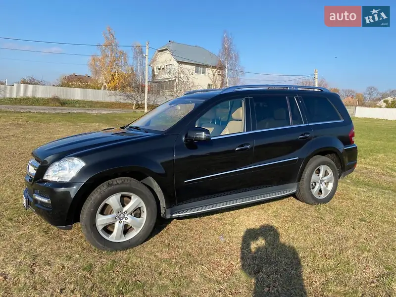 Mercedes-Benz GL-Class