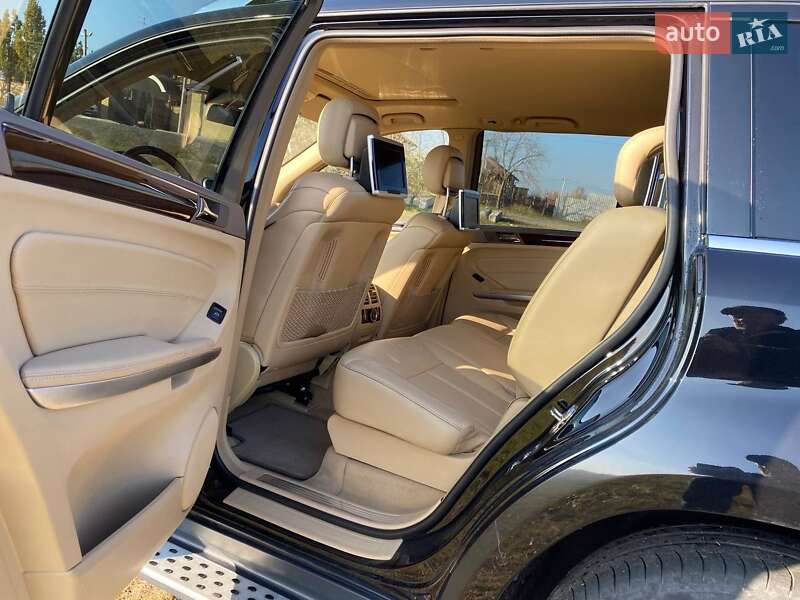Позашляховик / Кросовер Mercedes-Benz GL-Class 2011 в Дніпрі