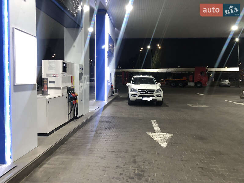 Внедорожник / Кроссовер Mercedes-Benz GL-Class 2009 в Киеве