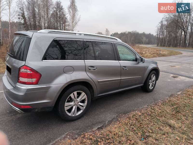 Внедорожник / Кроссовер Mercedes-Benz GL-Class 2012 в Киеве фото 24 Внедорожник / Кроссовер Mercedes-Benz GL-Class 2012 в Киеве
